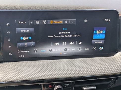 Used 2025 Nissan Kicks SR image 20