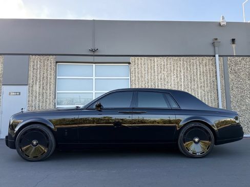 Used 2006 Rolls-Royce Phantom Sedan RWD image 36