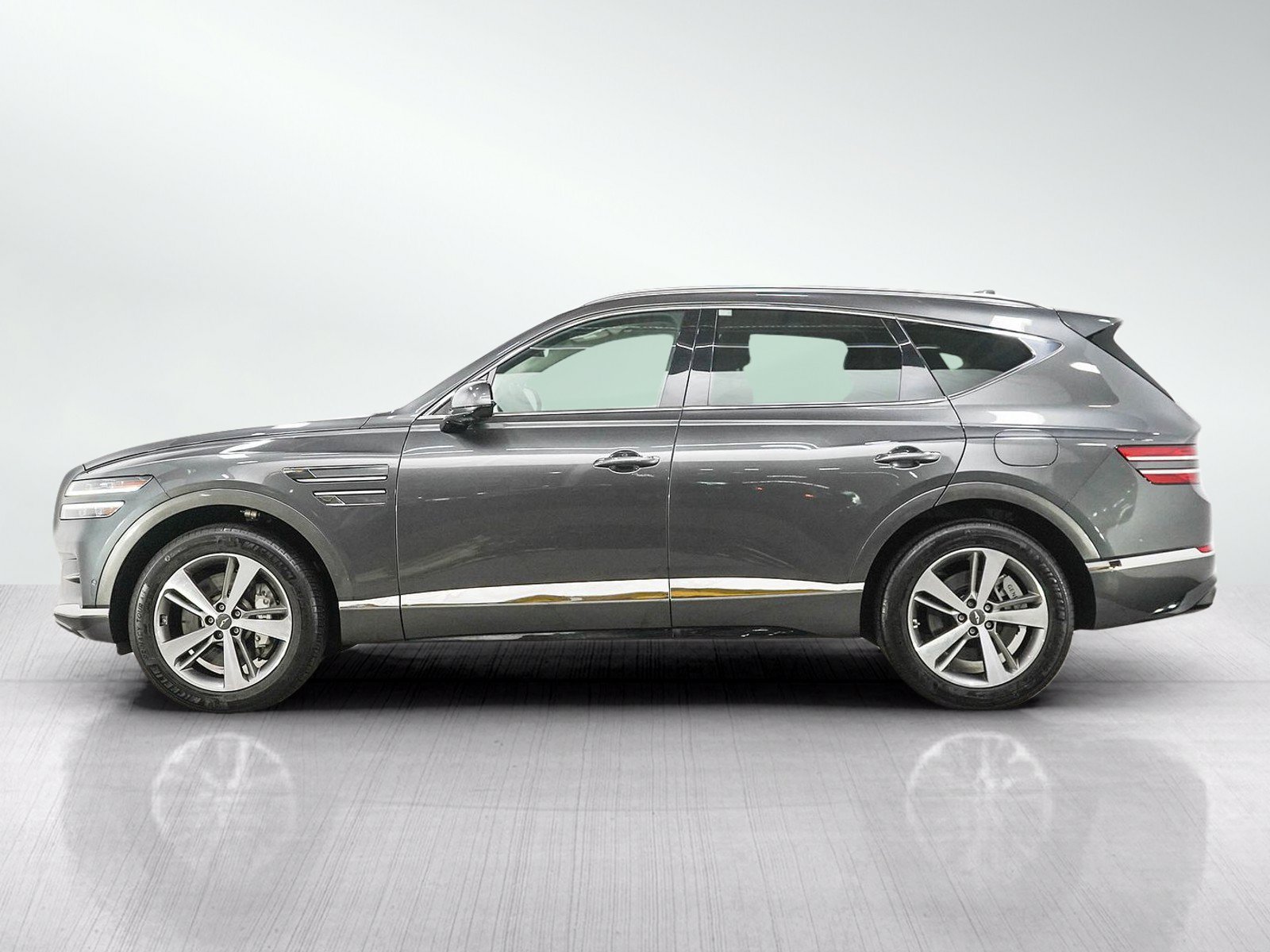 Used 2023 Genesis GV80 3.5T Advanced + AWD/4WD image 2