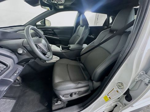 Used 2024 Toyota bZ4X XLE w/ Weather Package image 13