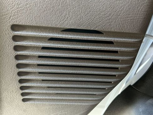 New 2025 GMC Savana 3500 w/ Power Convenience Package image 23