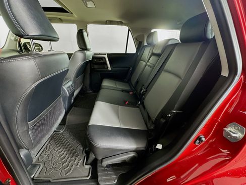 Used 2024 Toyota 4Runner SR5 Premium w/ Moonroof Package image 29