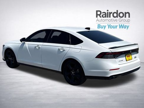 Used 2024 Honda Accord Sport image 5