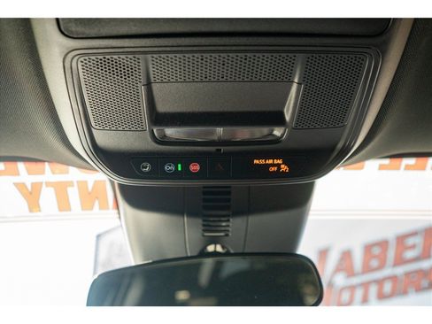 Used 2024 Chevrolet Traverse LT w/ Midnight/Sport Edition FWD image 22