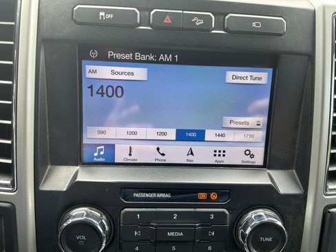 Used 2019 Ford F250 Lariat w/ Lariat Ultimate Package AWD/4WD image 23