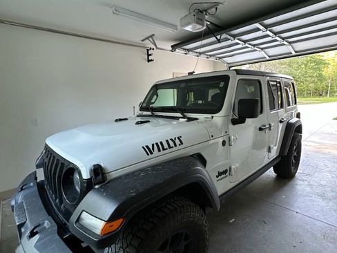 Used 2021 Jeep Wrangler Unlimited Sport AWD/4WD image 1