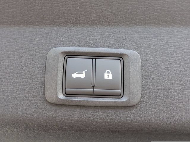 New 2026 Mitsubishi Outlander SE FWD image 14