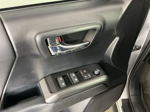 Used 2021 Toyota Tacoma TRD Sport w/ Technology Package AWD/4WD image 12