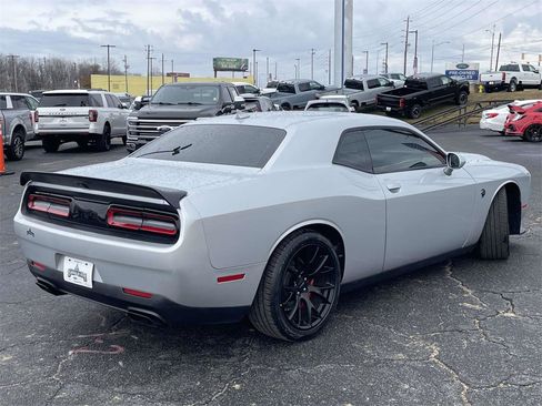 Used 2019 Dodge Challenger SRT Hellcat w/ Plus Package image 3
