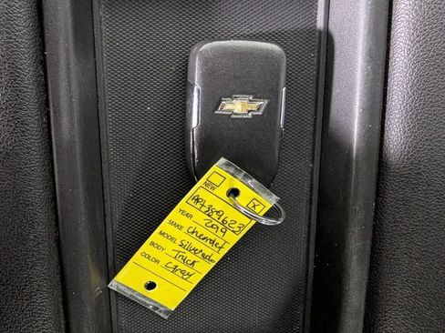 Used 2019 Chevrolet Silverado 1500 RST w/ All-Star Edition RWD image 27