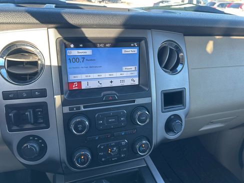 Used 2017 Ford Expedition XLT w/ Equipment Group 202A image 23