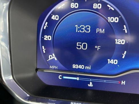 Used 2025 Chevrolet Silverado 1500 ZR2 image 13