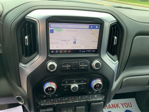 Used 2020 GMC Sierra 1500 SLT w/ SLT Premium Plus Package AWD/4WD image 18