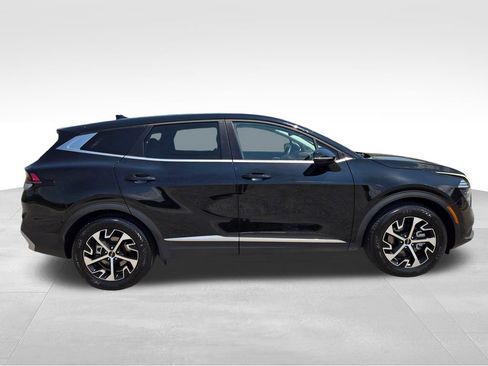 Used 2025 Kia Sportage EX FWD image 15