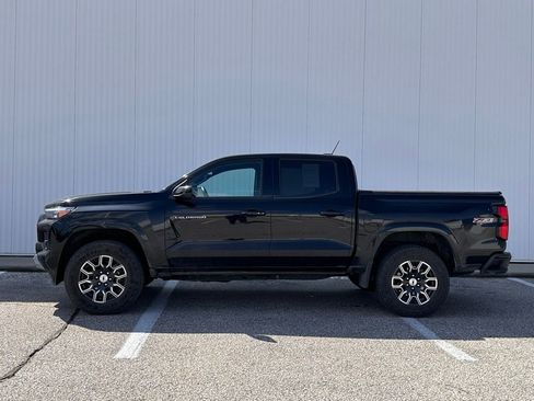 Used 2023 Chevrolet Colorado Z71 w/ Z71 Convenience Package 2 image 2