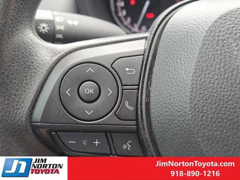 Used 2024 Toyota RAV4 LE AWD/4WD image 27