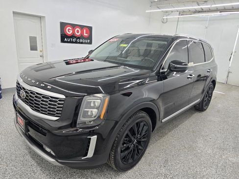 Used 2020 Kia Telluride SX w/ Towing Package FWD image 4