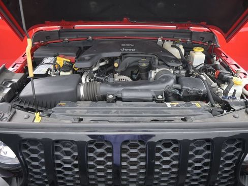 Used 2021 Jeep Gladiator Sport AWD/4WD image 22