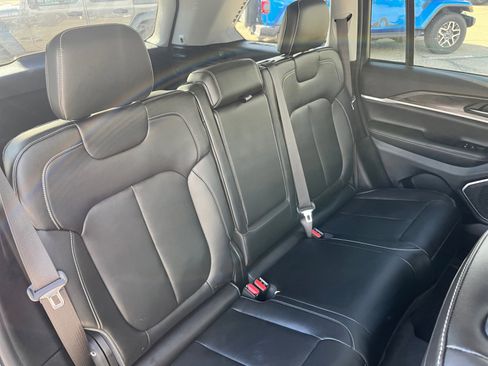 Certified 2023 Jeep Grand Cherokee 4WD 4xe image 18