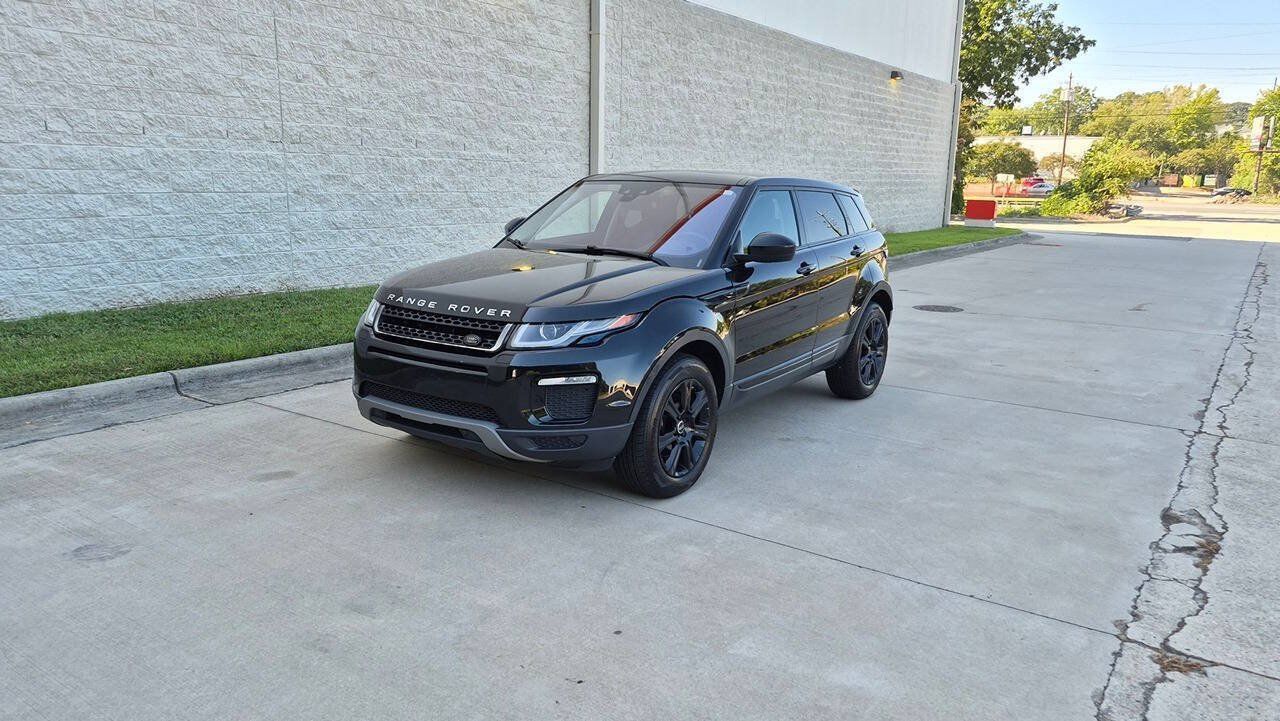 Used 2017 Land Rover Range Rover Evoque SE Premium AWD/4WD image 2