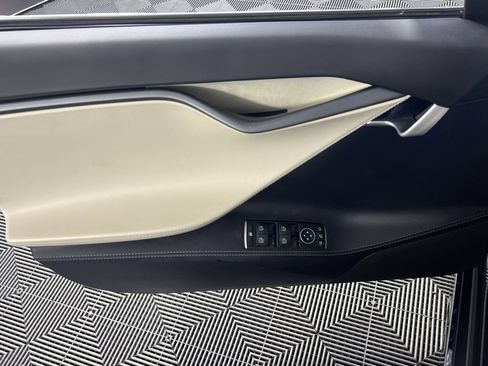 Used 2021 Tesla Model S Long Range image 23