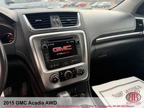 Used 2015 GMC Acadia SLE image 19