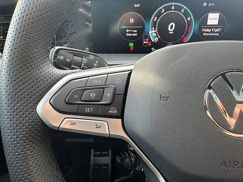 New 2026 Volkswagen Tiguan SE R-Line AWD/4WD image 21