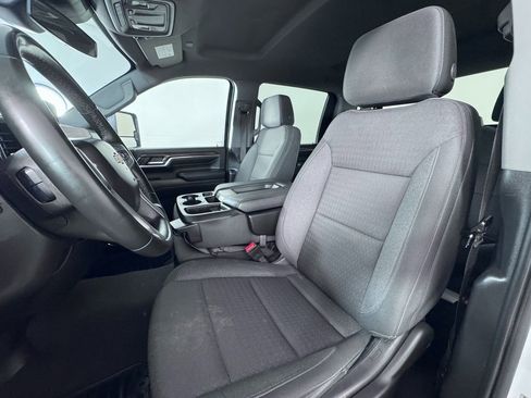 Used 2024 Chevrolet Silverado 2500 LT image 18
