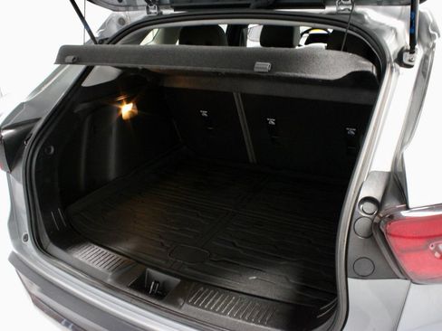 Used 2024 Chevrolet Trax ACTIV w/ Driver Confidence Package FWD image 15