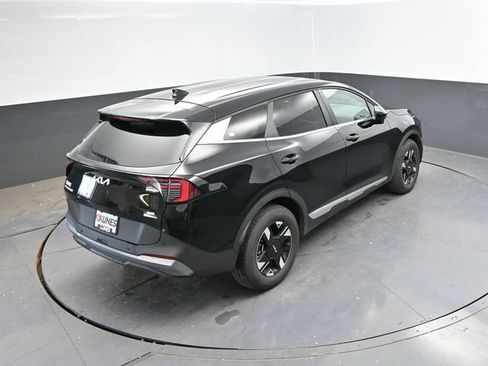 Used 2026 Kia Sportage LX AWD/4WD image 32