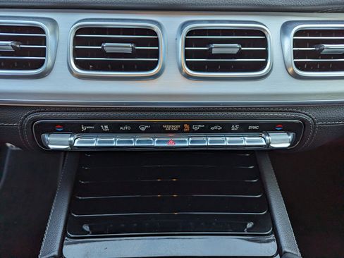 Used 2024 Mercedes-Benz GLE 53 AMG 4MATIC image 24