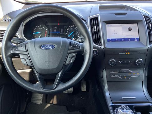 Used 2020 Ford Edge SE FWD image 16