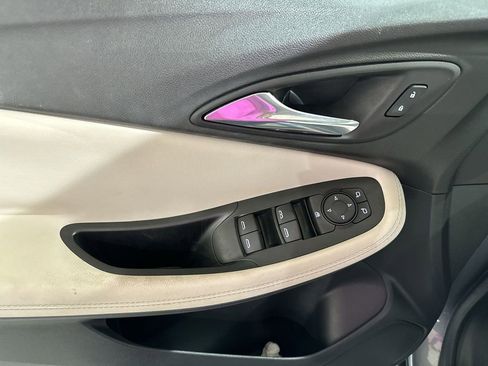 Used 2022 Buick Encore GX Preferred w/ Cold Weather Comfort Package image 15