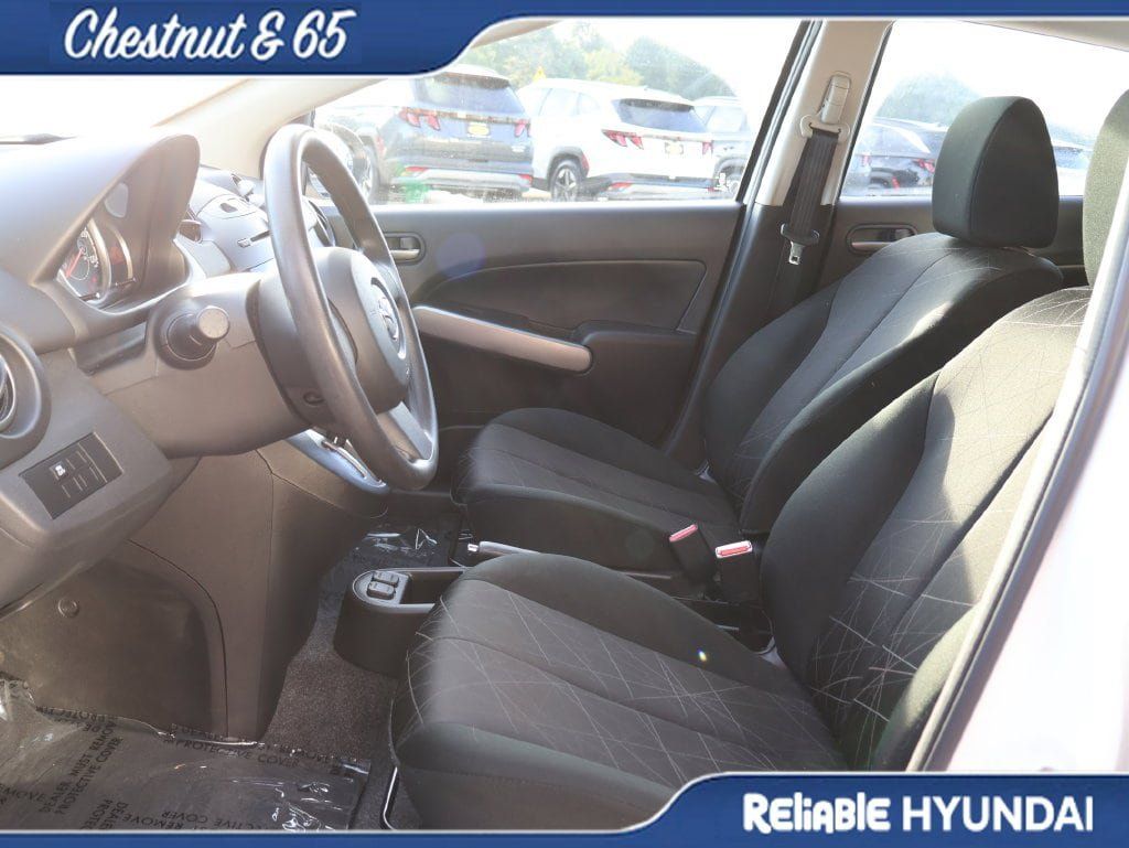 Used 2014 MAZDA MAZDA2 Sport FWD image 48