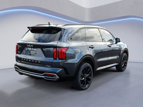Used 2022 Kia Sorento SX image 6