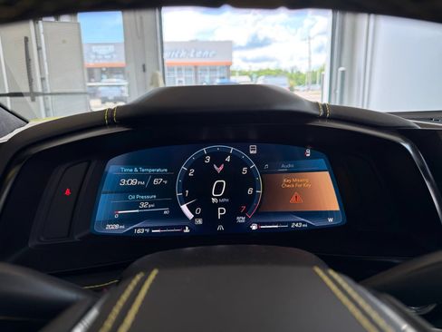 Used 2023 Chevrolet Corvette Stingray Premium Conv w/ Battery Protection Package RWD image 26