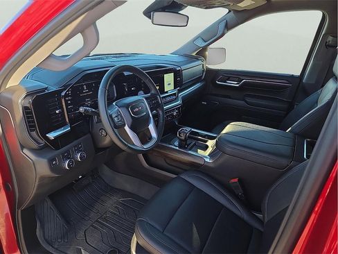 Used 2024 GMC Sierra 1500 SLT image 11