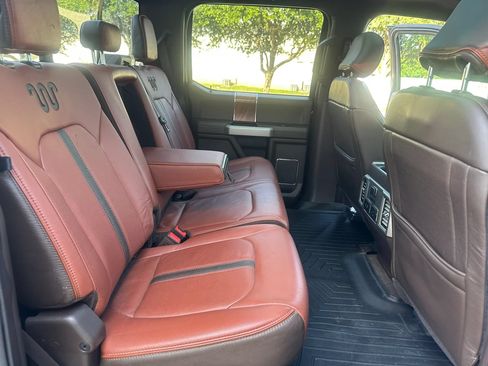 Used 2018 Ford F250 King Ranch w/ King Ranch Ultimate Package AWD/4WD image 26