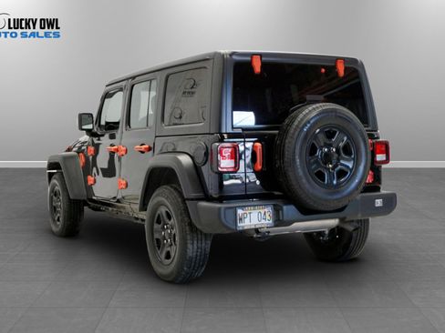 Used 2022 Jeep Wrangler Unlimited Sport AWD/4WD image 5