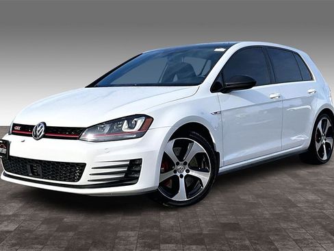 Used 2017 Volkswagen GTI Autobahn image 2