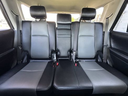 Used 2017 Toyota 4Runner SR5 Premium image 49