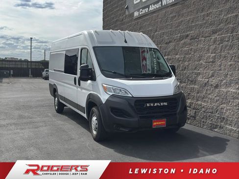 Used 2023 RAM ProMaster 3500 FWD image 1