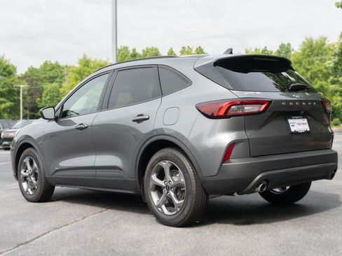 Used 2025 Ford Escape ST-Line FWD image 7