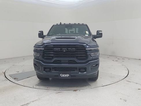 New 2026 RAM 2500 Laramie AWD/4WD image 5