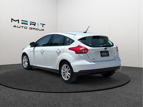 Used 2017 Ford Focus SE FWD image 7