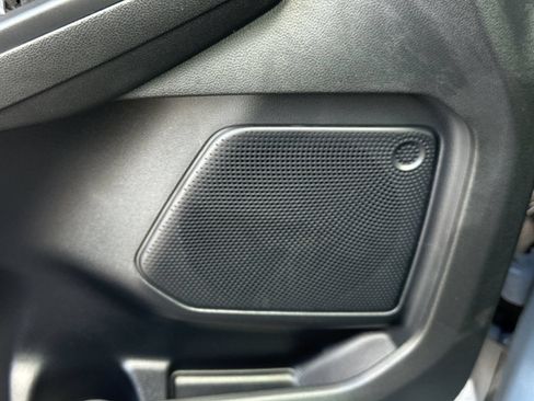 Certified 2025 Ford Escape Platinum FWD image 23