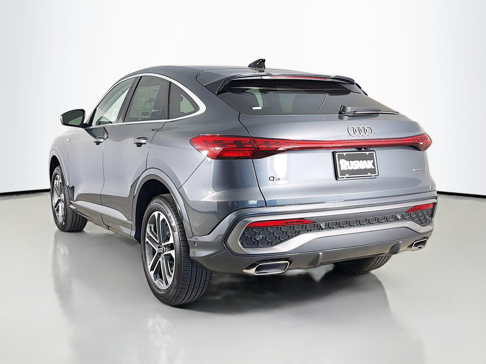 New 2026 Audi Q5 Premium Plus AWD/4WD image 5