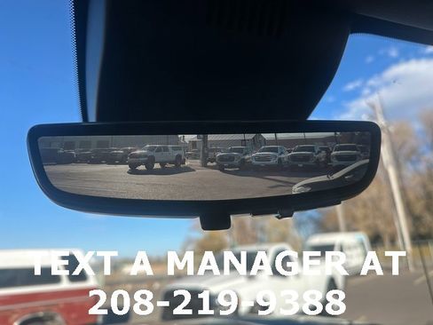 Used 2022 GMC Sierra 1500 AT4 w/ AT4 Premium Package image 41