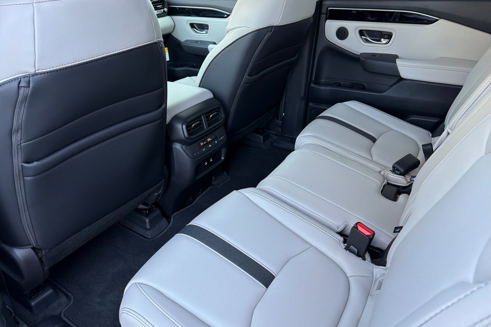 New 2026 Honda Pilot EX-L image 13