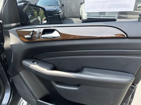 Used 2015 Mercedes-Benz ML 350 4MATIC image 36
